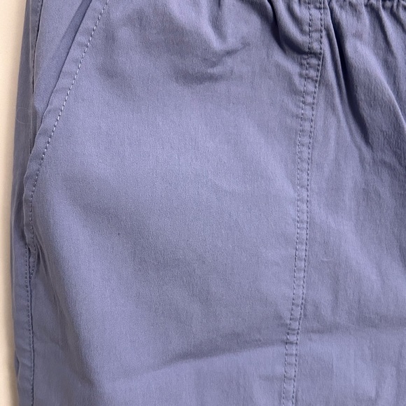 COPY - Gap NWT off duty khaki, L tall - Picture 5 of 8